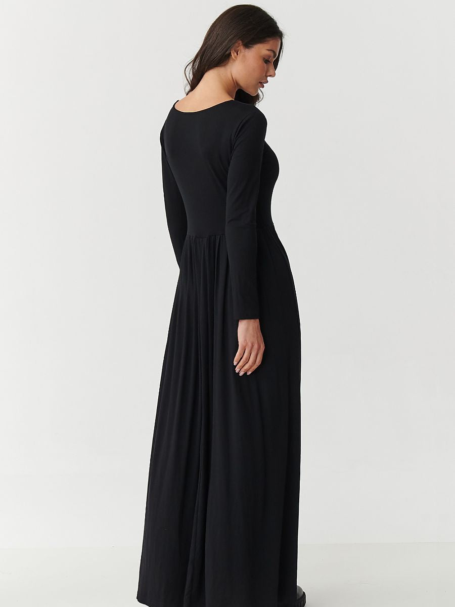 Daydress model  Makadamia